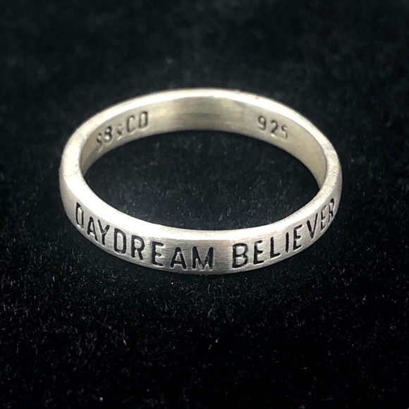 Sugarboo & CO 925 Sterling Silver Stackable “Daydream Believer” Ring - Picture 3 of 12